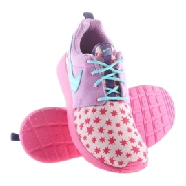 Nike Roshe One Print (GS) W 677784-604 sko flerfarvet