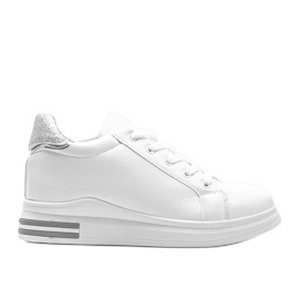 Katherine's hvide sneakers