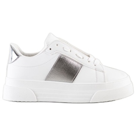 SHELOVET Sneakers med øko -læder på platformen hvid