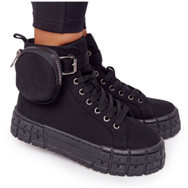 Kvinders sneakers på en platform med nyresort popcorn