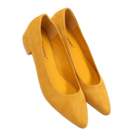 Lavhælede pumps CL70P Gul honning