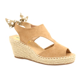 Kvinders beige espadrille sandaler med en bue jezzi 21SD98-3593