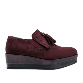 Maroon ruskind brogues på Makenzie -kilen rød
