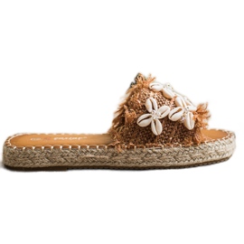 Seastar Flettede flip -flops med skaller brun