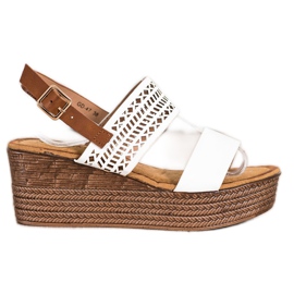 S. BARSKI Hvide sandaler på kile S.BARSKI brun