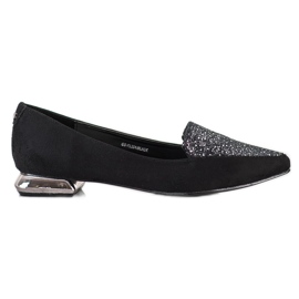Goodin Moderigtige spike pumps sort