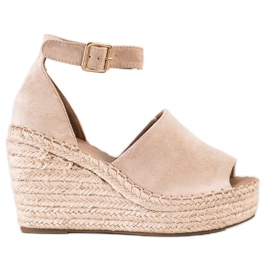 SHELOVET Beige kile sandaler
