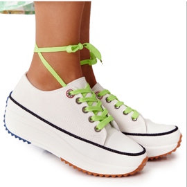 NEWS Kvinders sneakers på platformen Hvid elektrisk kærlighed grøn