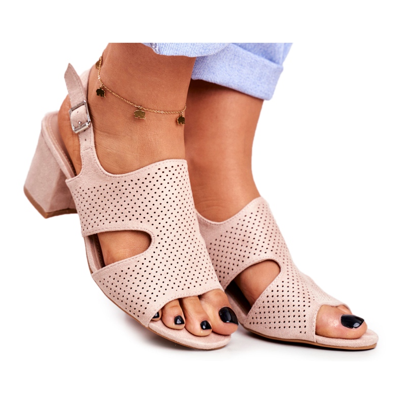 BUGO Kvinders sandaler på en hæl med åbning Beige Valery