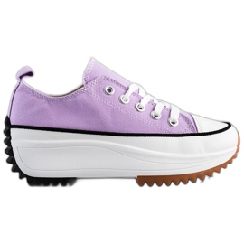 SHELOVET Sneakers på en høj platform violet