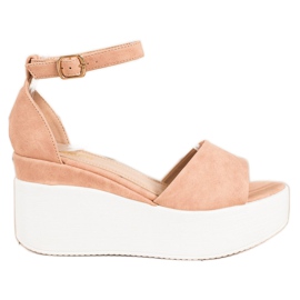 Comer Lette sandaler på platformen beige