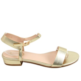 Flade sandaler med guld F9020 Guld gylden
