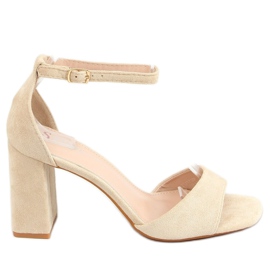 Sandaler med firkantede hæle ruskind beige TU173P Beige