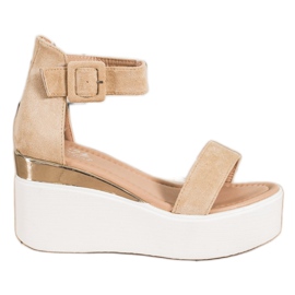Small Swan Sandaler på den hvide kile beige