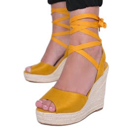 Senneps espadriller på Jessies kile gul