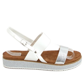 Hvide damesandaler 100-138SA-1 Hvid