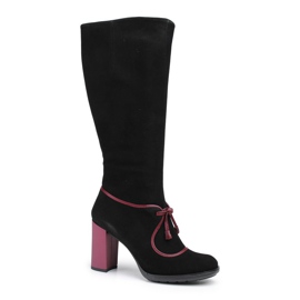 Marco Shoes Sorte støvler i ruskind med lilla hæl og lilla skær violet