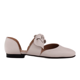 Marco Shoes Ballerinaer med en sløjfe lavet af kernelæder hvid
