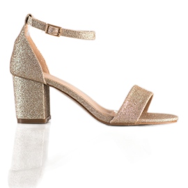 Mannika Klassiske sandaler med glitter gylden