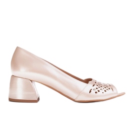 Marco Shoes Beige pumper med dekorativ perforeret front