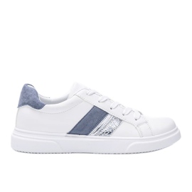 Hvide og blå sneakers på en tyk Tituana sål