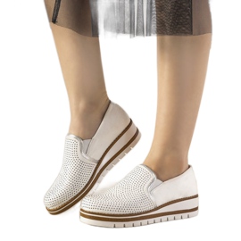 Slip-on sølvsko med GF-FD9 nitter hvid