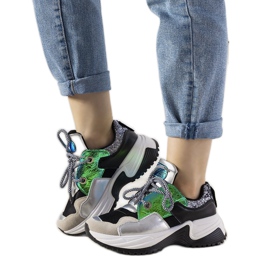Sølv sneakers med en høj forårssål sort