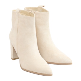 Klassiske creme støvler RB106P Beige