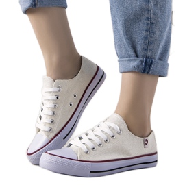 Cremefarvede skinnende gæstesneakers beige