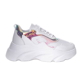 Hvide sneakers med Mitsuko -dekorationer