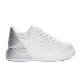 Hvide sneakers med overdel i sølv