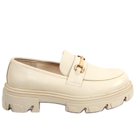 Loafers på en tyk sål YY11 Beige