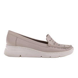 Radoskór Komfortable læder loafers med perforering beige