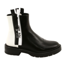 Kvinders sort / hvide støvler Lee Cooper LCJ-21-47-0650LA