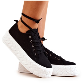 PS1 Sneakers på en massiv sort-hvid Suzane-platform