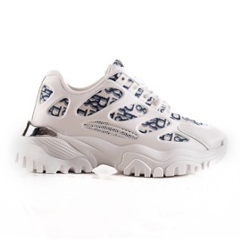 TRENDI Hvide sneakers på platformen