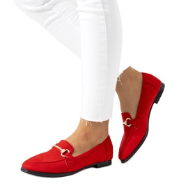 Tracys røde fladhælede loafers
