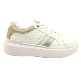 American Club Kvinders sports -sneakers på en tyk hvid sål