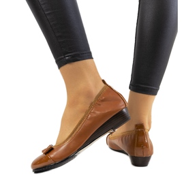 Brune ballerinaer på kilen Rees