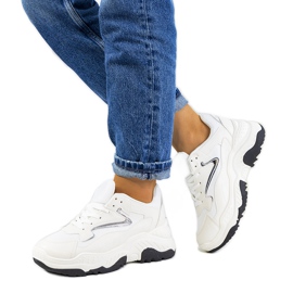 Badillo skinnende hvide sneakers sølv