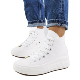 Hvide sneakers på høj Tirado-sål