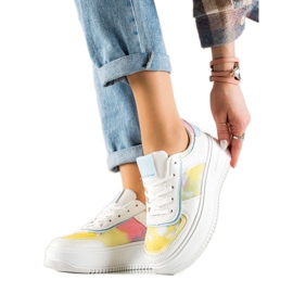 TRENDI Hvide sneakers på en bred platform flerfarvet