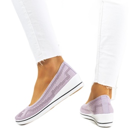 Violet ballerinaer på Connor wedge
