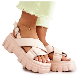 PE1 Lædersandaler på en lys beige Betti platform