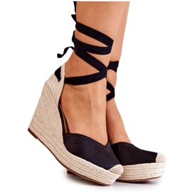 FS1 Espadriller, sandaler på en sort kile. Fantastisk beige