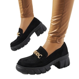 Sorte loafers på en tyk Jeri-sål