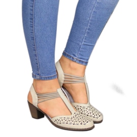 Lædersandaler Rieker W RKR316 beige