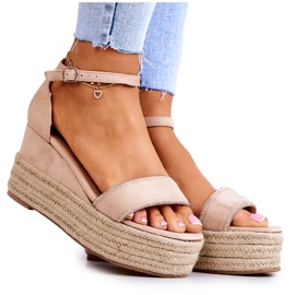 FW1 Damesandaler på en kile med cubic zirconia beige linet
