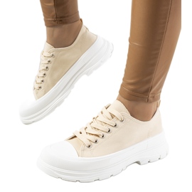 Beige sneakers med tyk Prenzel-sål