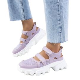 Lilla sneakers med traktorsål fra Djurs violet